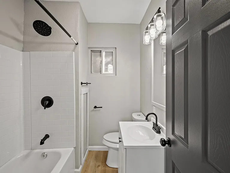 1319 Hays St — Photo 2