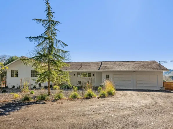 223 Wilson Hill Road, Petaluma, CA 94952