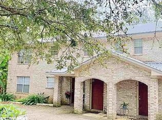 8564 Garden Cir, Fairhope, AL 36532