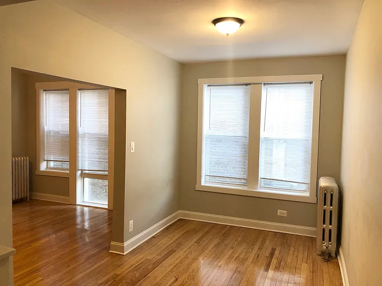 1022 W Loyola Ave #2W — Photo 4