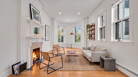 220 East 48th Street