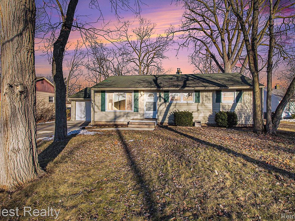 1st image of 19280 Parkville St