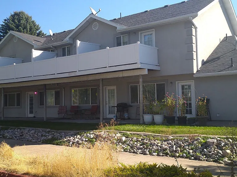 7 Fairway Ln #3 — Photo 2