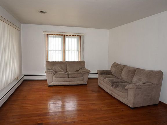 5th image of 10705 W 134th Ave