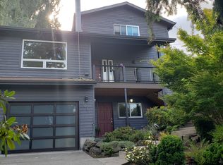 3011 23rd Ave W, Seattle, WA 98199