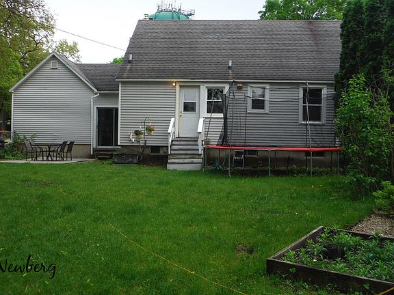 4th image of 906 W Cass St