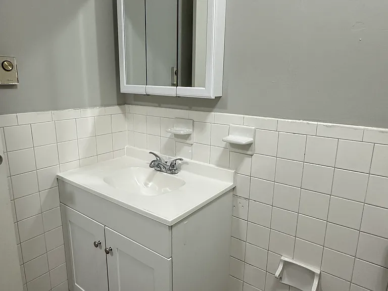 44 Barnes Ave #3C — Photo 6