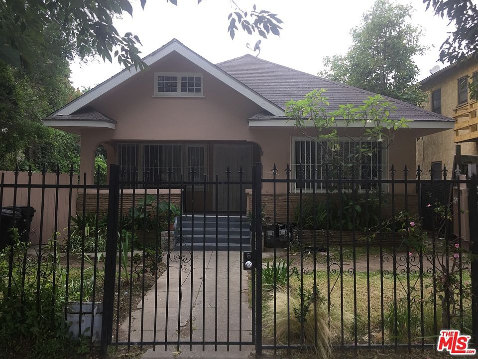 2nd image of 2641 S Harvard Blvd