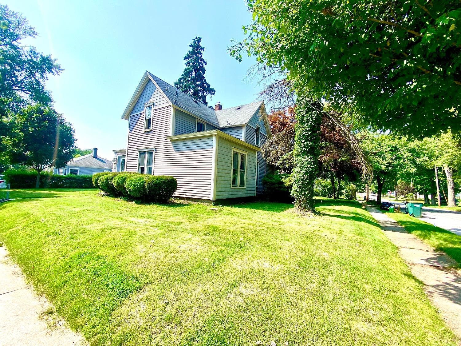 705 Institute St, Valparaiso, IN 46383 MLS 534490 Zillow