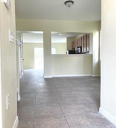 4th image of 5514 Paradise Cay Cir #1-14383951