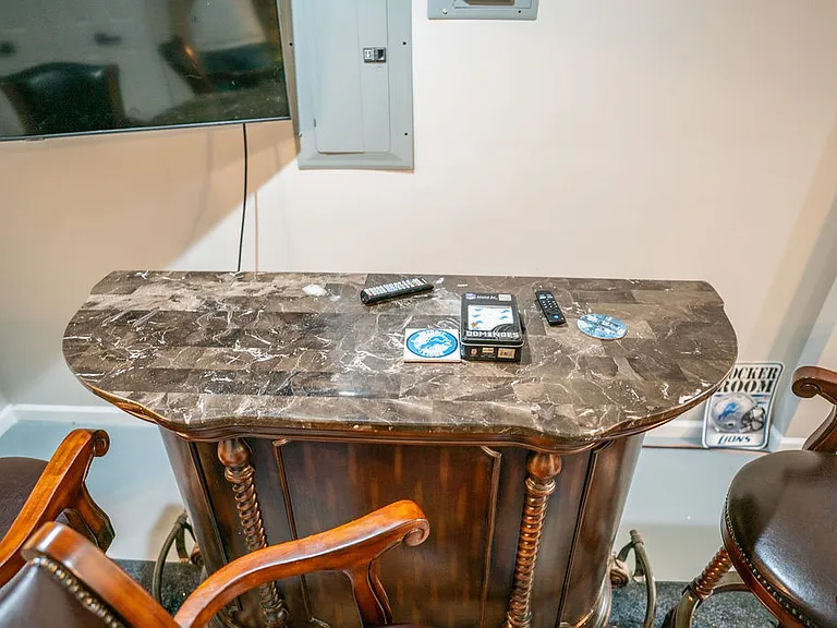 80 Adrians Ln #BASEMENT — Photo 38
