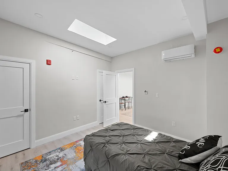 Tavolo Lofts — Photo 8