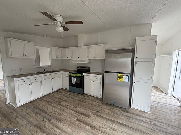 4th image of 45 Bannister Dr NE