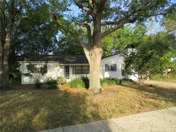 900 Brockway Ave, Orlando, FL 32807