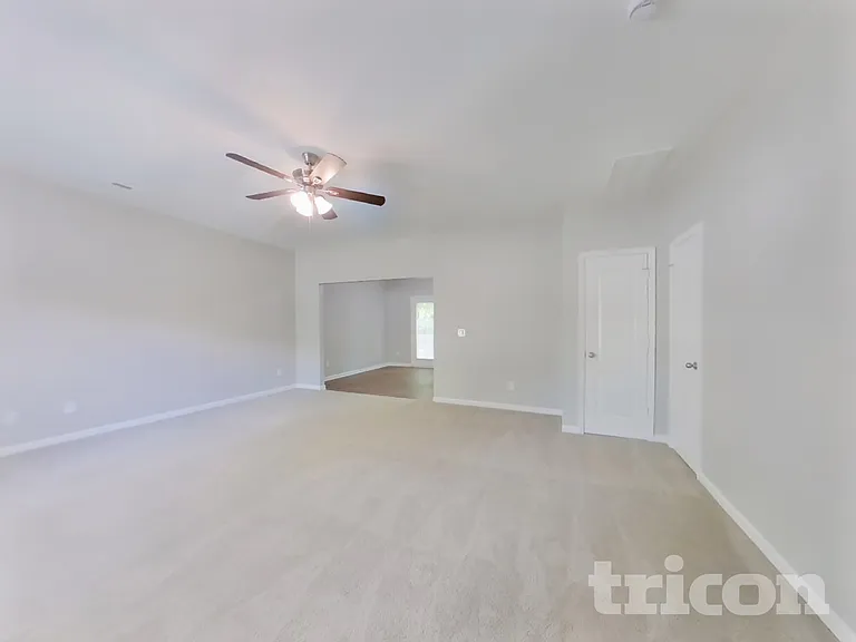 2214 Turtle Point Rd — Photo 3