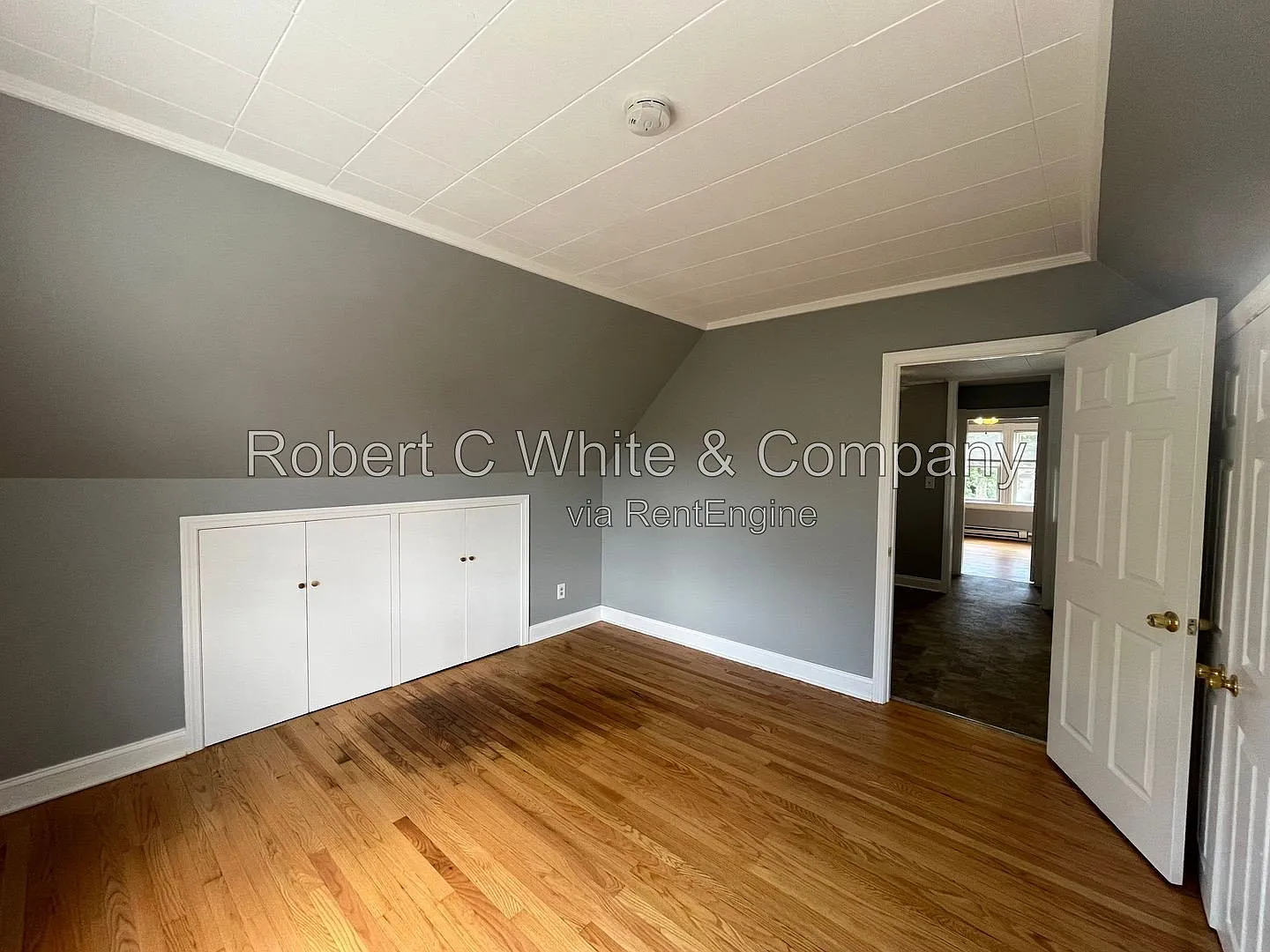 1 bed, 1.0 bath, 700 sqft, $1,440 — Photo 2