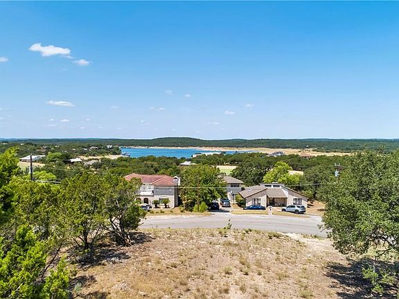 3rd image of 5105 Country Club Dr