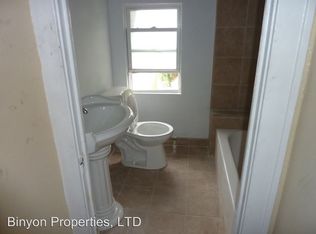 2871 Hampton Rd APT 11, Cleveland, OH 44120