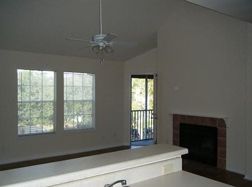 4th image of 5980 Westgate Dr APT 304