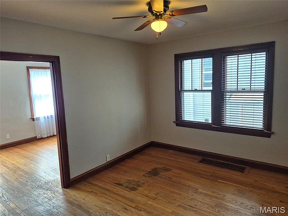 5th image of 3919 Delor St