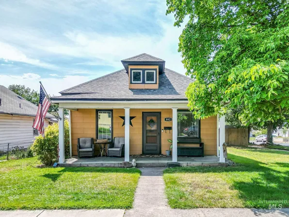 802 3rd St, Lewiston, ID 83501