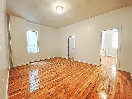 4th image of 1570 Eastern Pkwy #1F