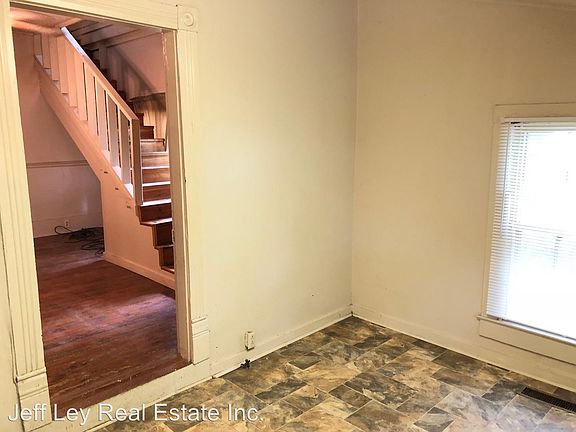 4th image of 712 E Vine St #A