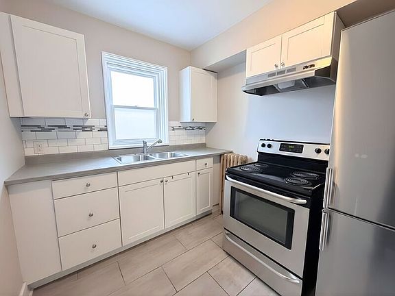 2nd image of 83 East Ave S #5