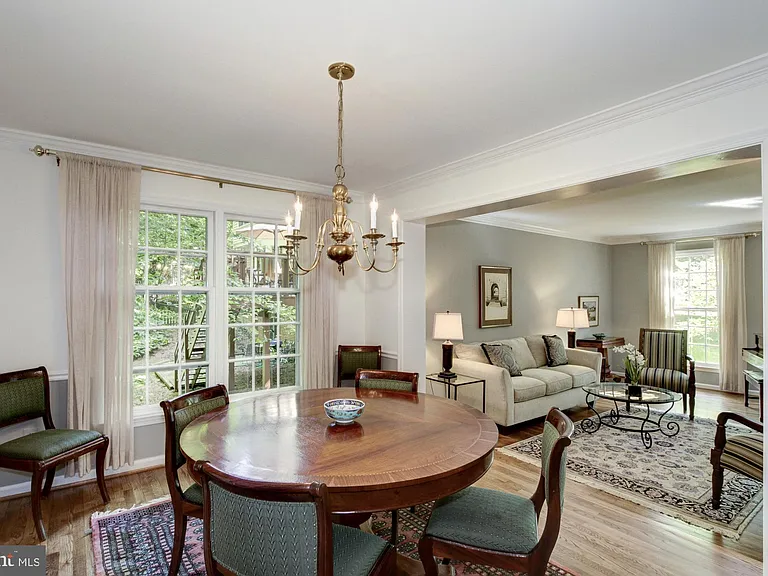 13 Avalon Ct — Photo 8
