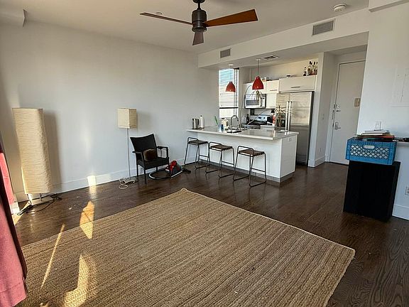 4th image of 140 Degraw St Unit Penthouse