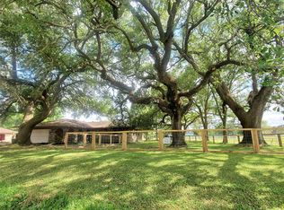 19527 Fm 365 Rd, Beaumont, TX 77705