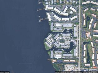 1950 SW Palm City Rd APT 3303, Stuart, FL 34994