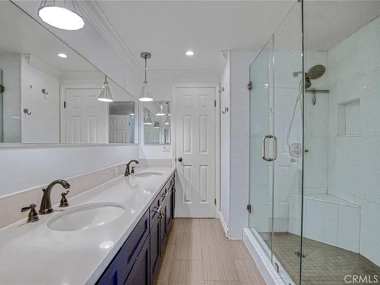 2461 Allanjay Pl — Photo 17