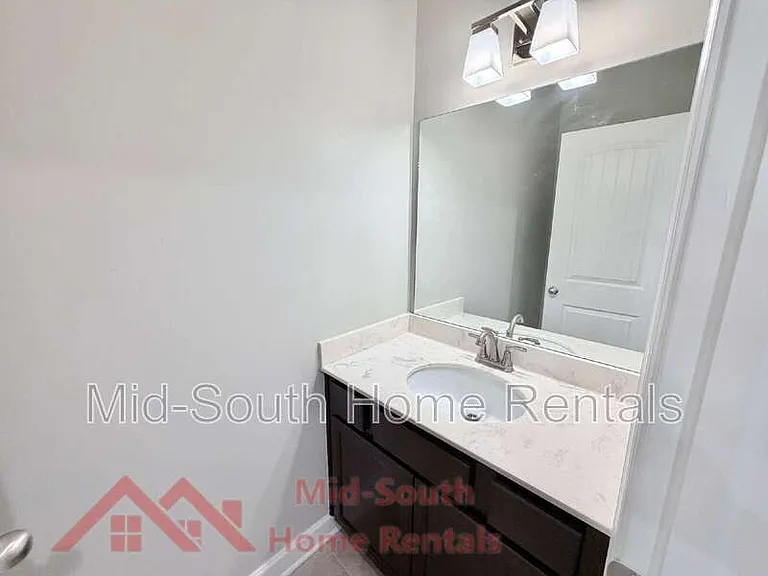 82 N Rembert St — Photo 14
