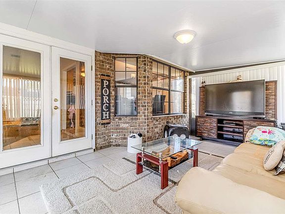 4th image of 2347 Greenwell Ct