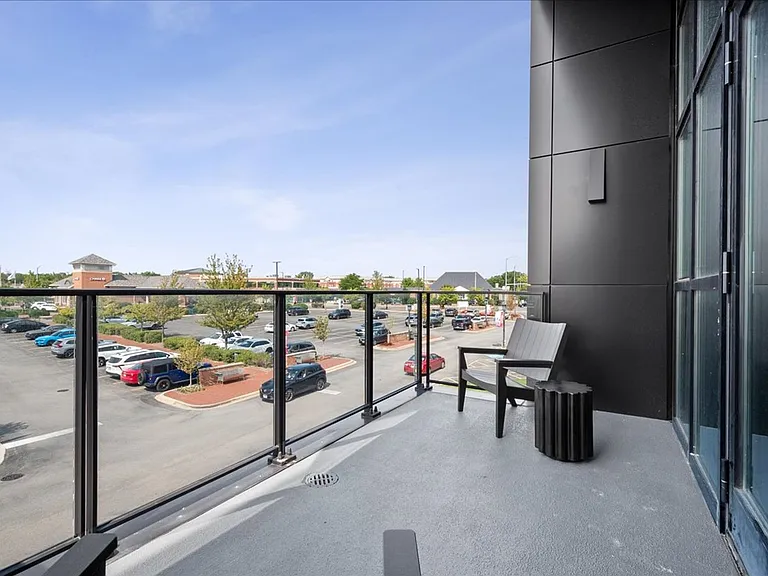 728 Lofts — Photo 54