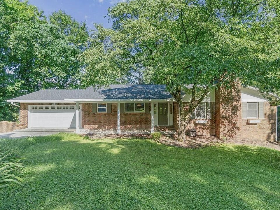 1st image of 3814 Woodbine Cir NW