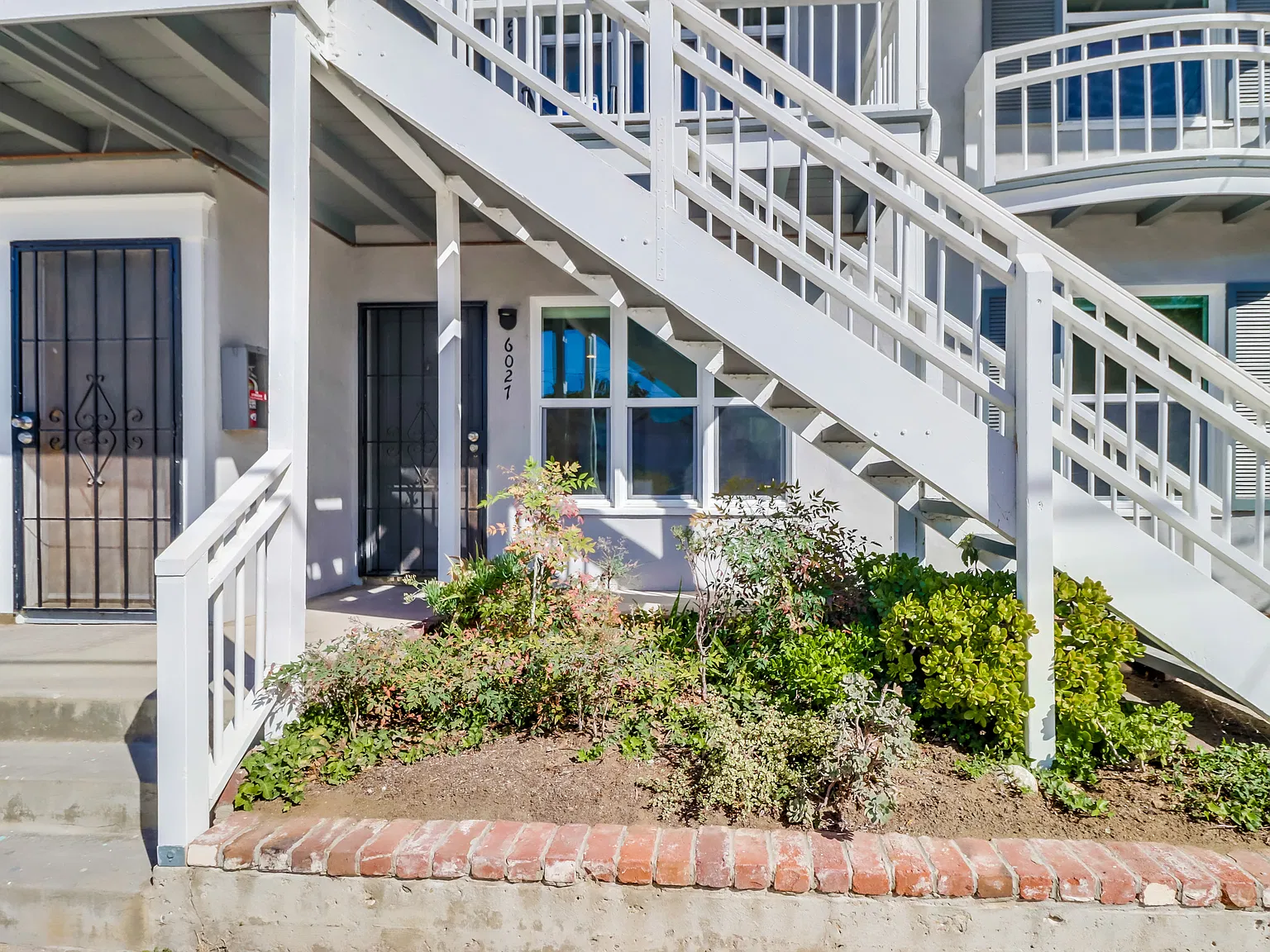 2 bed, $3,695 — Photo 2
