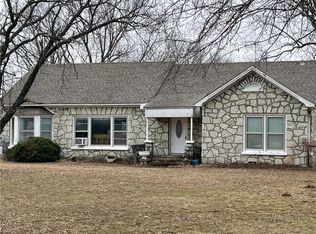 1502 S Indian Rd, Wewoka, OK 74884