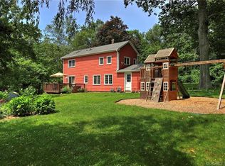 2 James Farm Rd, Shelton, CT 06484