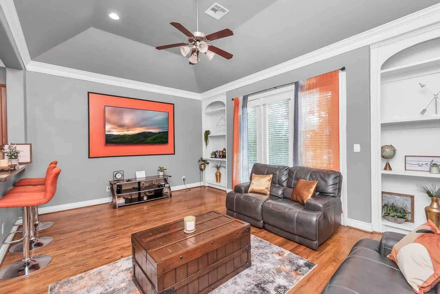 3 bed, 3.0 bath, 2292 sqft, $2,844 — Photo 4