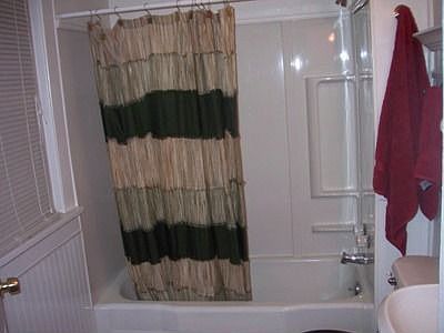 4th image of 3028 Wayland Ave
