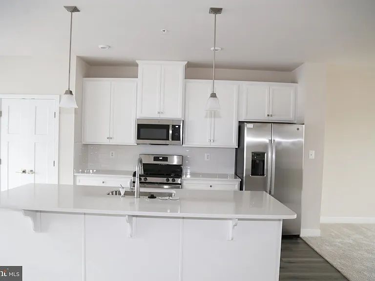 1790 Atlas Dr — Photo 9