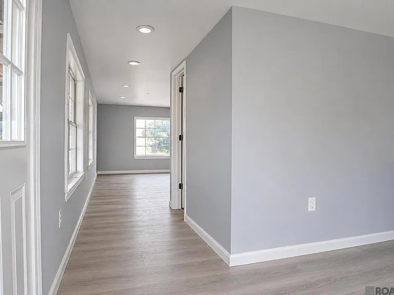 4809A Longfellow Dr — Photo 5