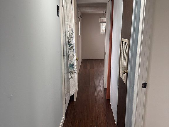 5th image of 165 Turnpike Rd #11
