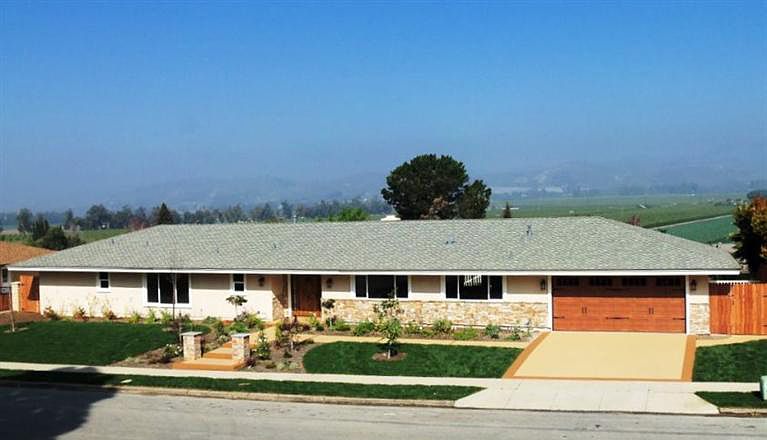 1st image of 931 Trueno Ave