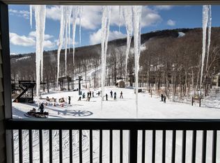 91 White Loop #G302, Ludlow, VT 05149