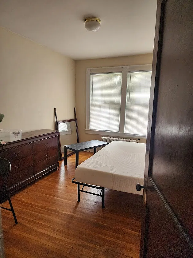 2 bed, 900 sqft, $850 — Photo 4