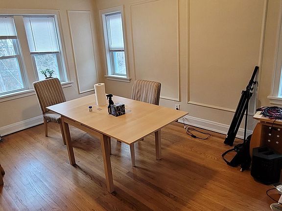 5th image of 3247 N Bartlett Ave #6