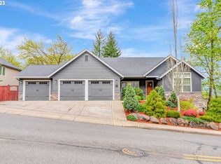 418 Mountaingate Dr, Springfield, OR 97478